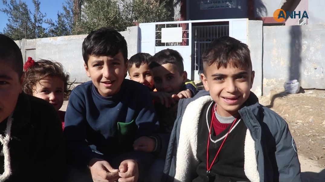 أطفال يواجهون ظروفاً إنسانية قاسية بعد التهجير