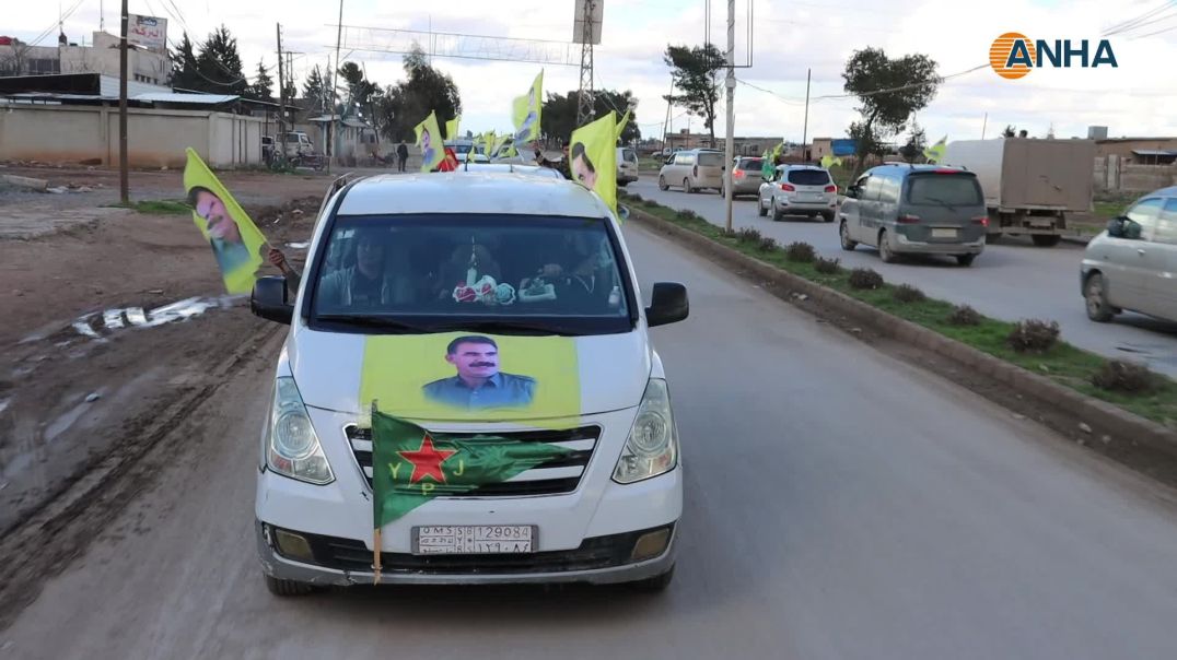 أهالي تربه سبيه يخرجون بمسيرة بعد رسالة القائد عبد لله أوجلان