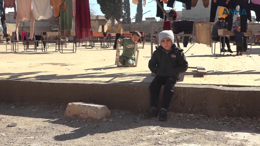 ⁣72 آلف طالب وطالبة في كوباني حُرموا من التعليم نتيجة الهجمات والحصار