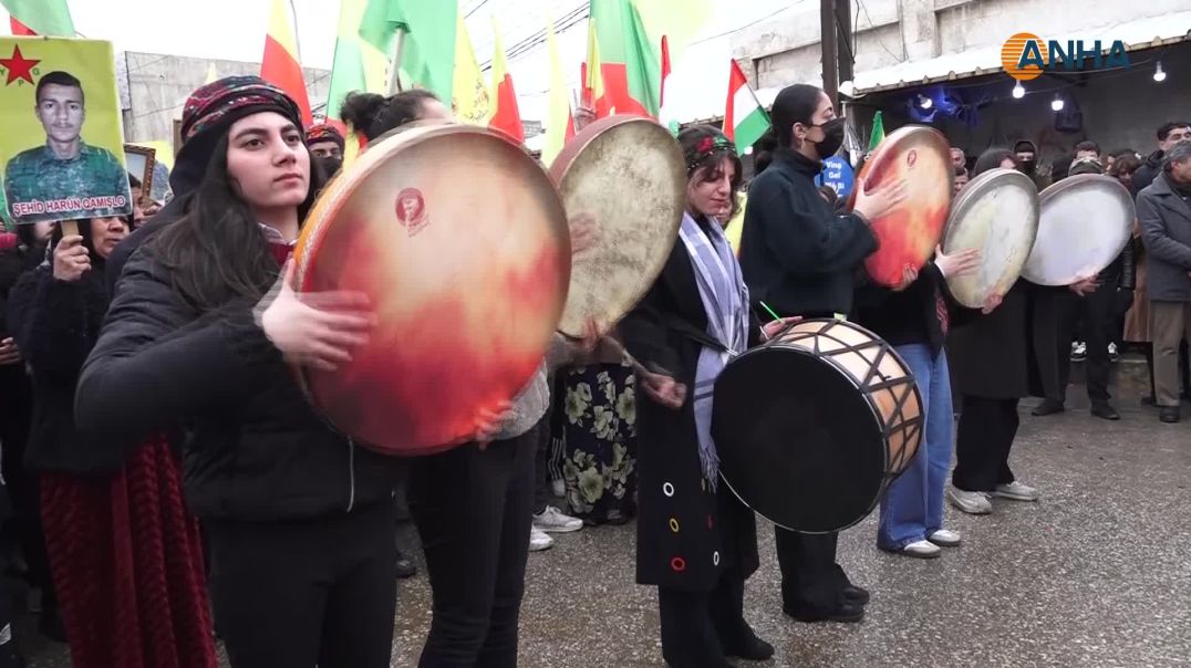 Gelê Qamişlo: Yek e, Yek e, Yek e, Gelê Kurd Yek e