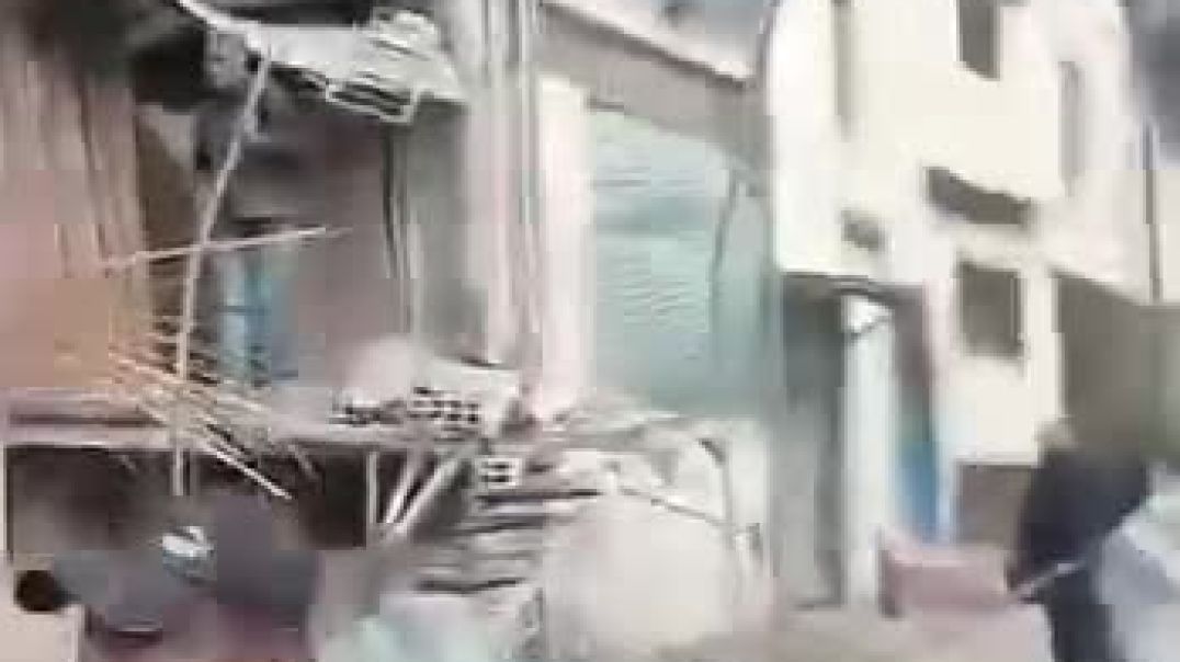 ضحايا جرّاء سقوط مقذوف صاروخي على مبنى سكني في السويداء