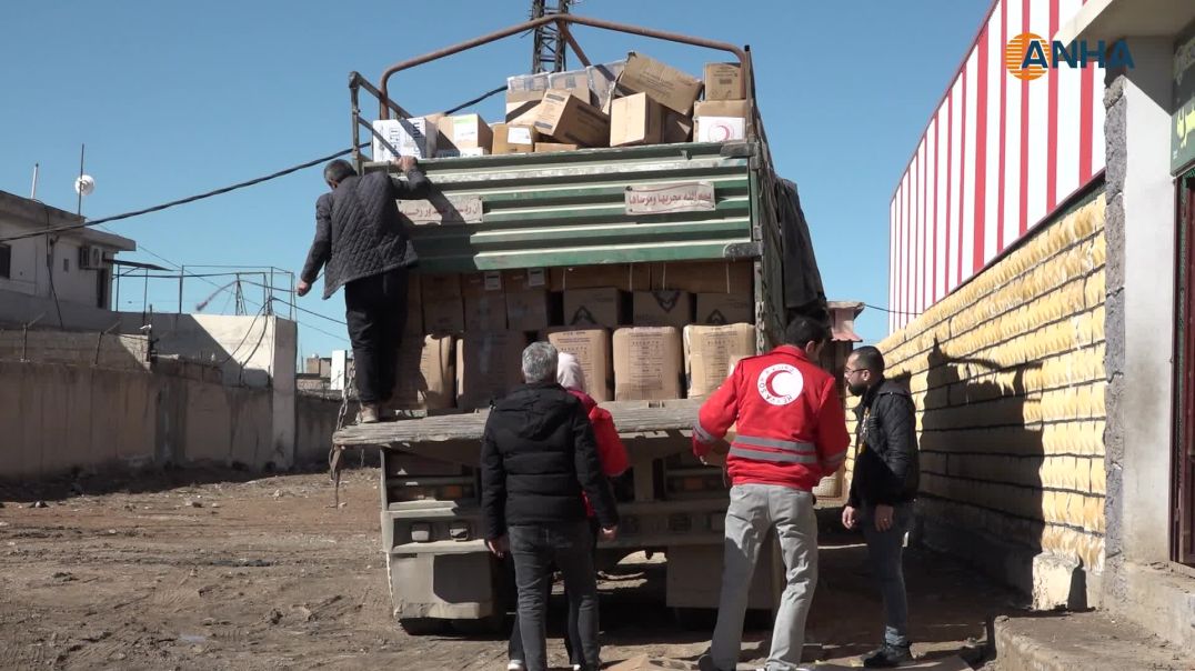 Heyva Sor a Kurd û Kanal 8’ê 45 ton derman radestî Desteya Tenduristiyê kirin