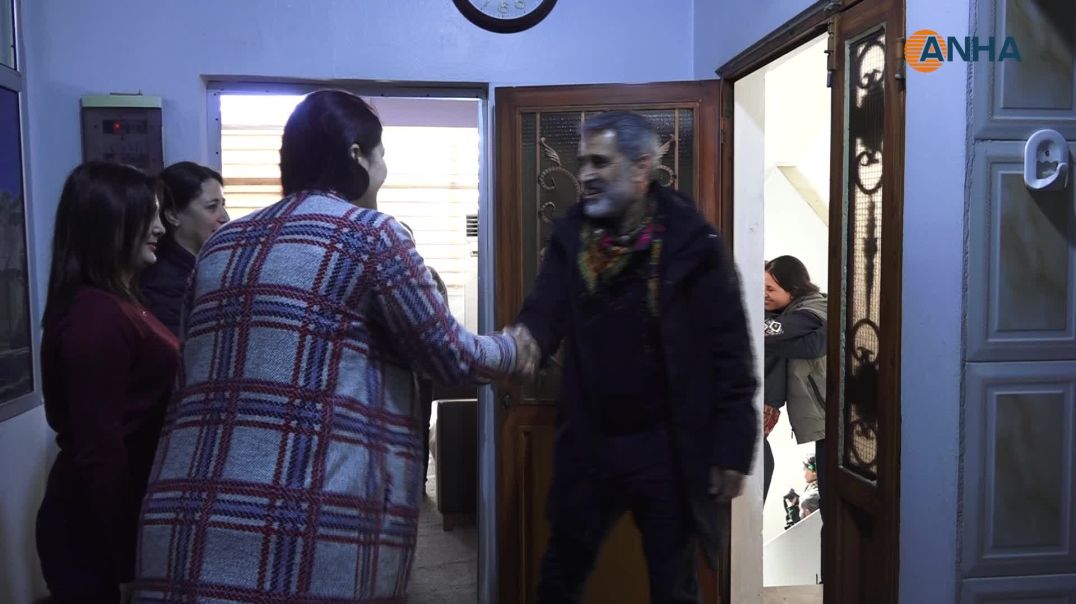 ⁣وفد الفنانين الكرد يزور مؤتمر ستار