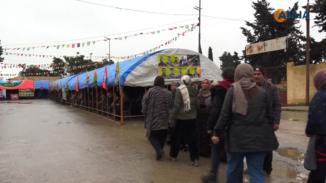⁣Li Kobanê merasîma sersaxiyê ya 10 şehîdan