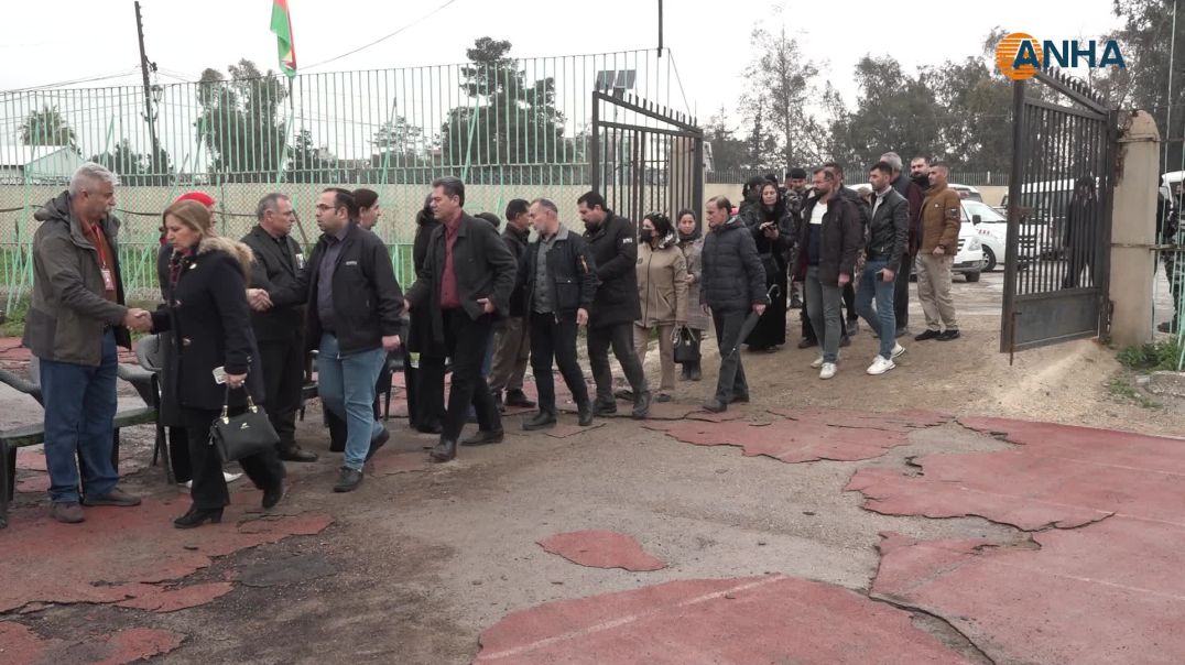 ⁣الألاف يودعون السياسي صالح مسلم في قامشلو