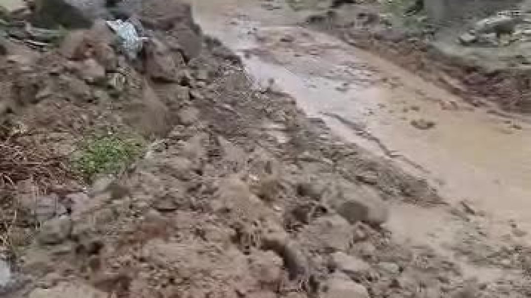 الأمطار الغزيرة تعيق التنقل بين ديرك وكركي لكي 