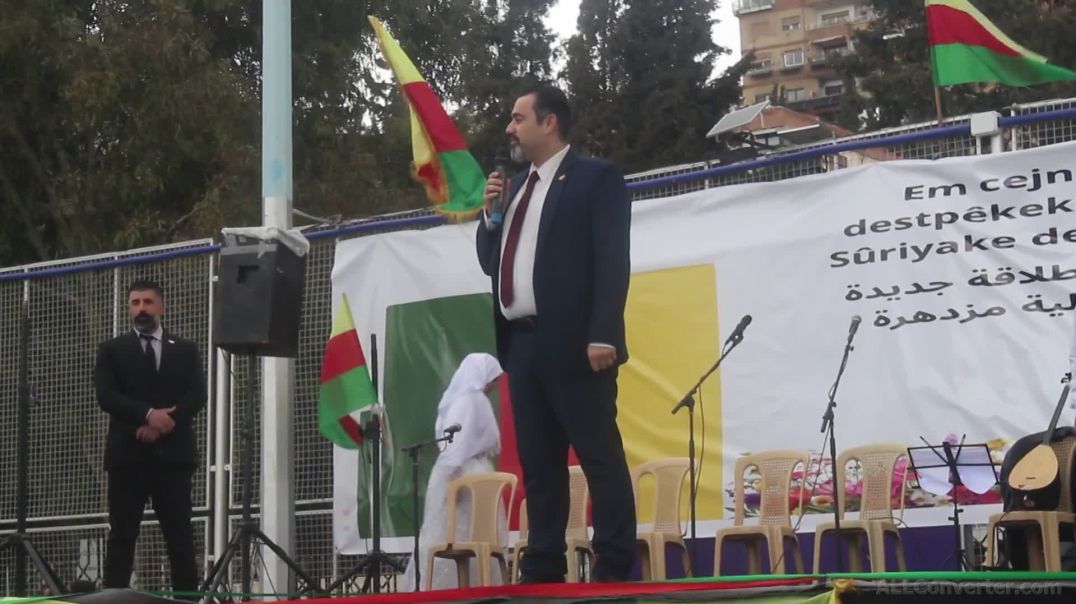 الآلاف احتفلوا بعيد نوروز وأكدوا ضرورة وحدة الصف وترسيخ الديمقراطية