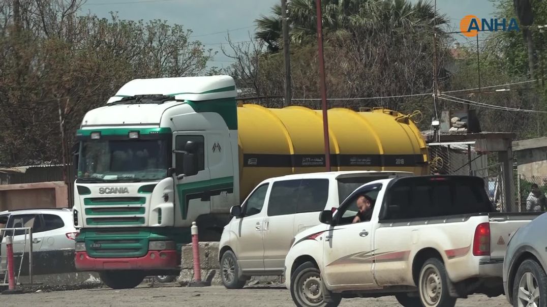 دخول آليات خدمية إلى معبر نصيبين تمهيداً لإعادة فتحه