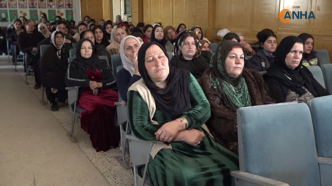 اجتماع في الدرباسية يناقش دور المرأة في المرحلة السياسية المقبلة بسوريا