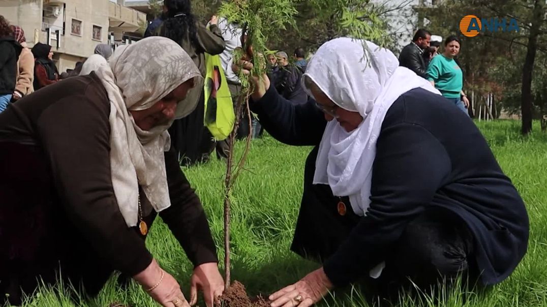 غرس أشجار ومعرض كتاب بمناسبة ميلاد القائد عبد الله أوجلان-تربسبية