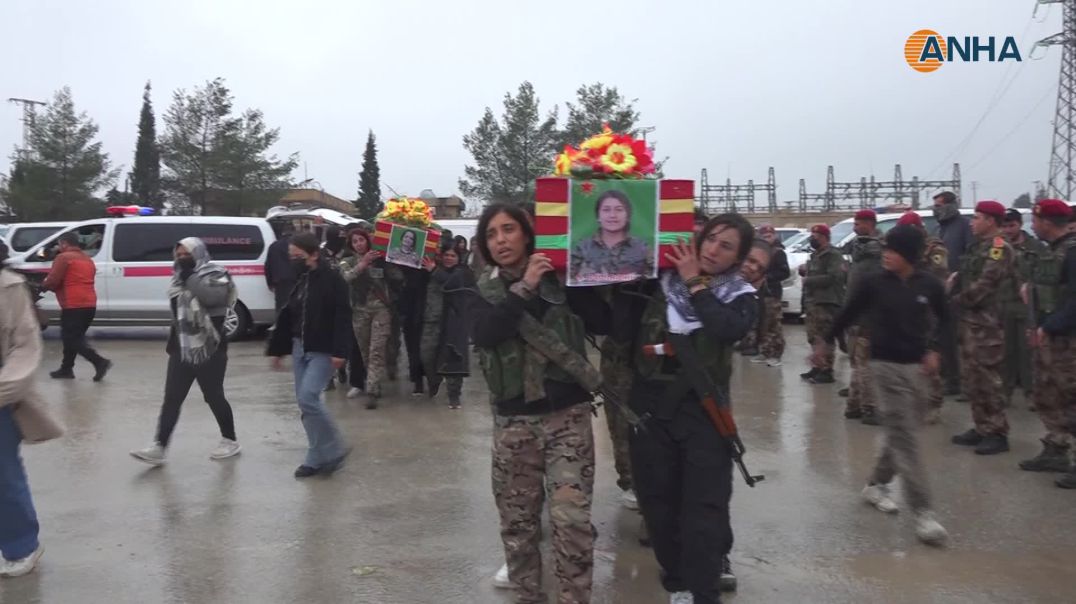 ⁣Li Kobanê merasîma 3 şehîdên YPJ`ê