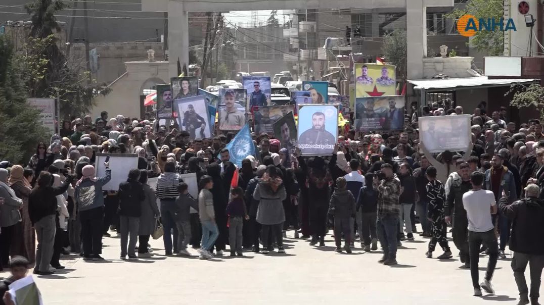 تشييع 5 شهداء ومراسم غيابية لـ 3 آخرين في مدينة قامشلو