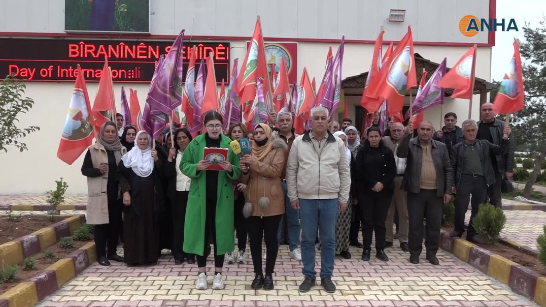 ⁣عوائل شهداء قامشلو تدين الاعتداء على صور الشهداء في جلبية وتدعو للمحاسبة