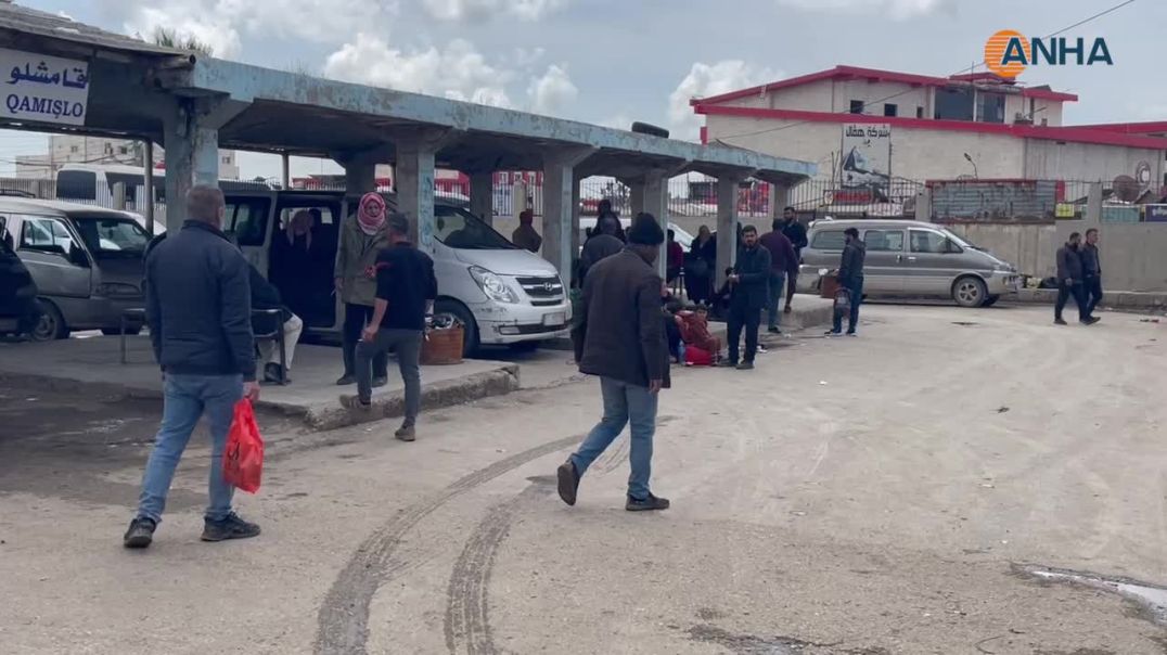 ⁣مطالبين برفع التسعيرة.. إضراب لسائقي سرافيس خط قامشلو– ديرك