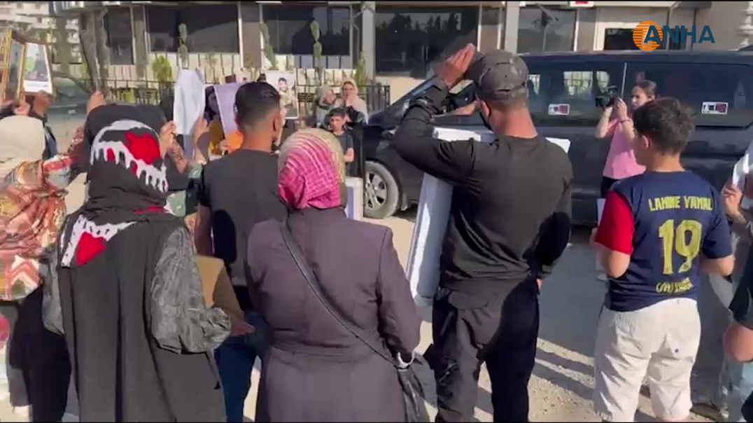 فعالية احتجاجية في قامشلو للمطالبة بالإفراج عن الأسرى