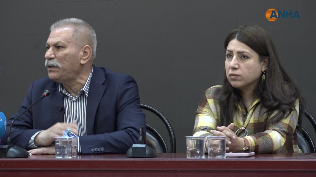 ⁣محاضرة في جامعة روج آفا تؤكد أن الاندماج الديمقراطي هو طريق الشراكة لا الانصهار