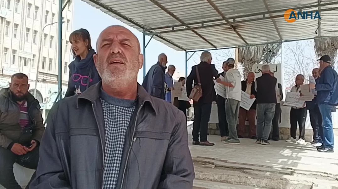 ⁣وقفة احتجاجية في السويداء تطالب بكشف المقابر الجماعية وفتح ملفات التهجير