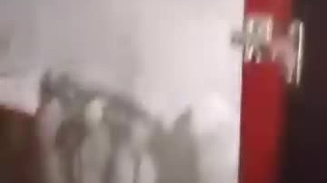 سيول تغمر منازل ومحالّ في غرب حماة