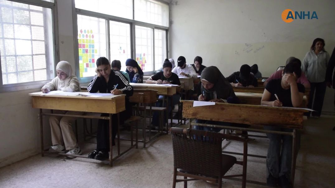 طلبة تل تمر يطالبون بالاعتراف باللغة الكردية وتثبيتها في الدستور