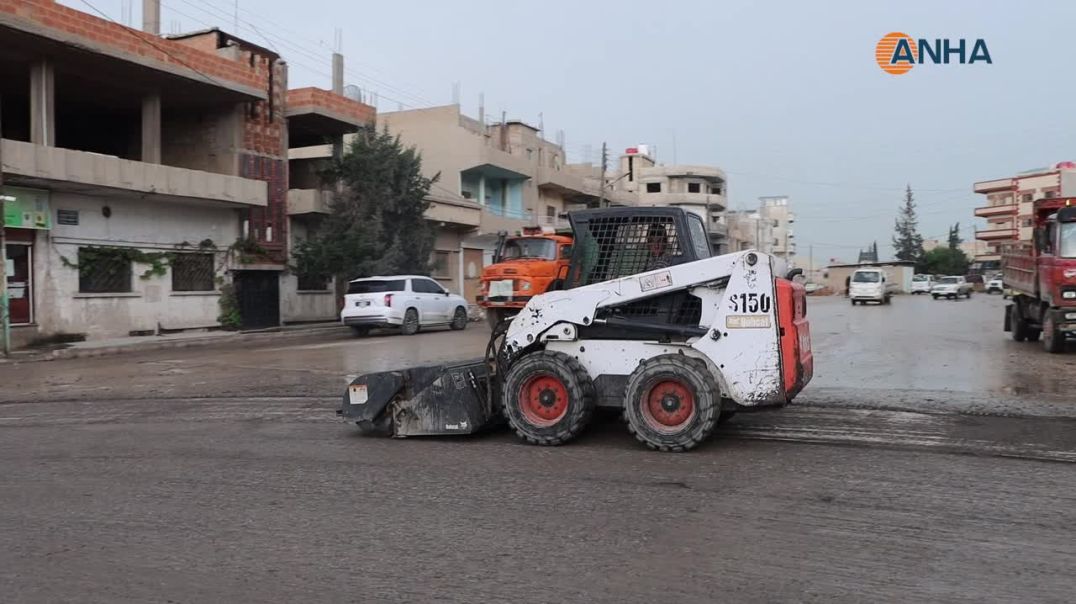 بلدية قامشلو تطلق أعمال صيانة الطرق.. البدء بالطرق العامة