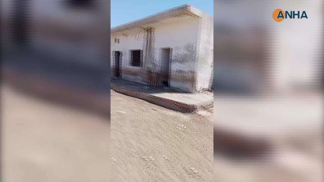 حوّلوا منزله إلى حظيرة للمواشي