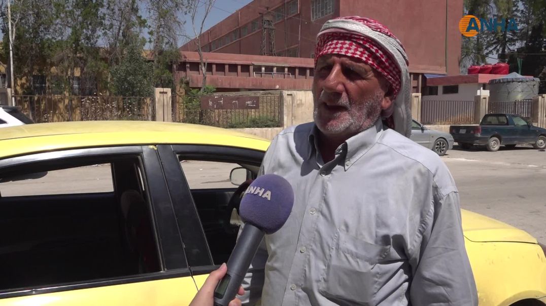سائقو سيارات الأجرة بالحسكة يرحبون بتطبيق "المستفيد" لتنظيم توزيع الوقود