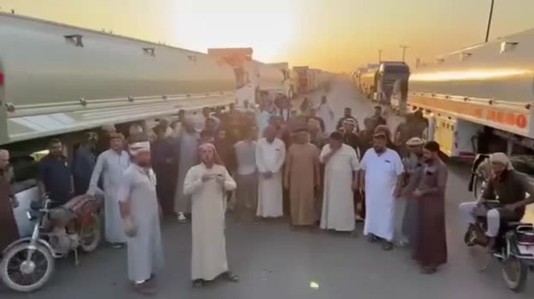 سائقو صهاريج النفط في دير الزور يعلنون الإضراب مطالبين بصرف مستحقاتهم