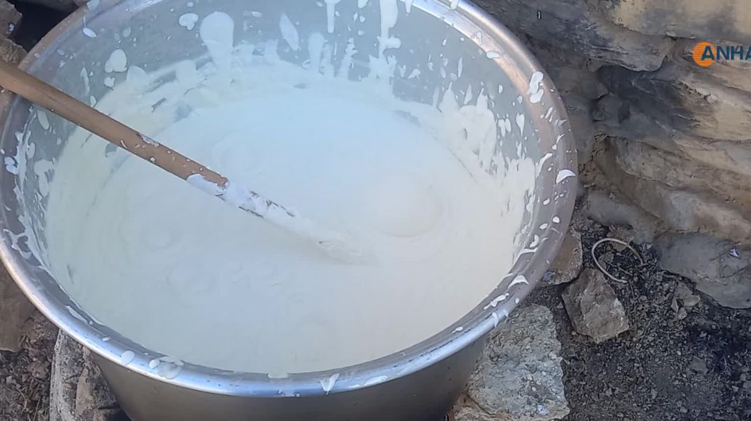 اللبن المُجفف منتج تصنعه أيدي الأمهات