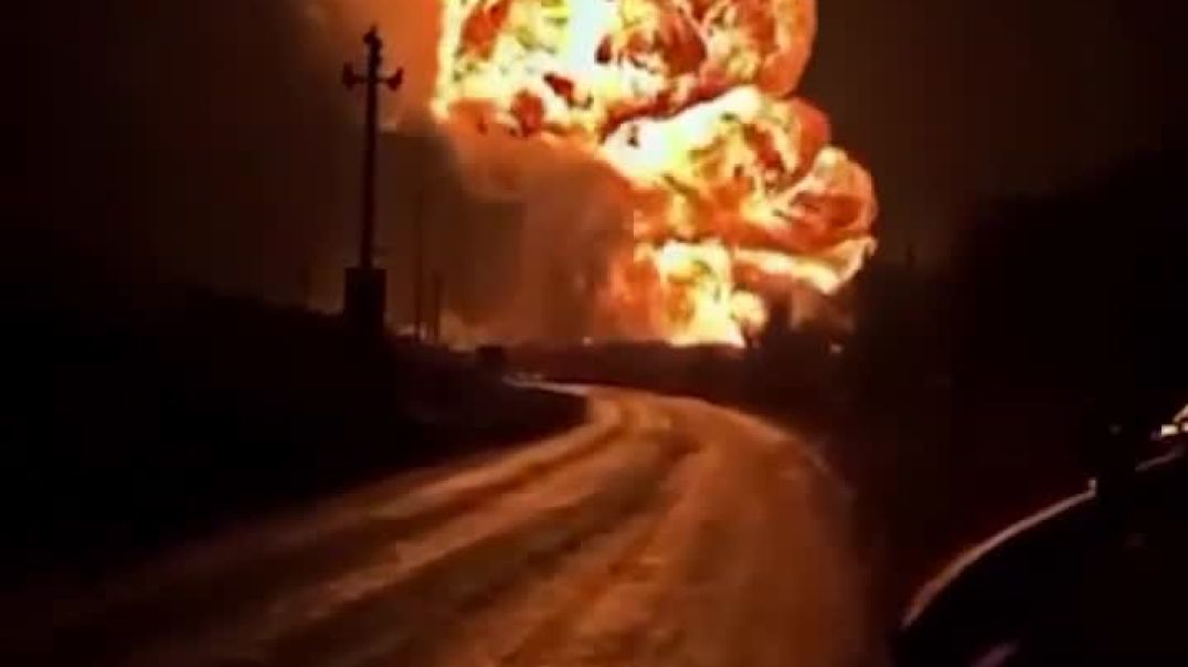 إصابة 18 شخصاً جراء انفجار وحريق في مستودع وقود بالسليمانية