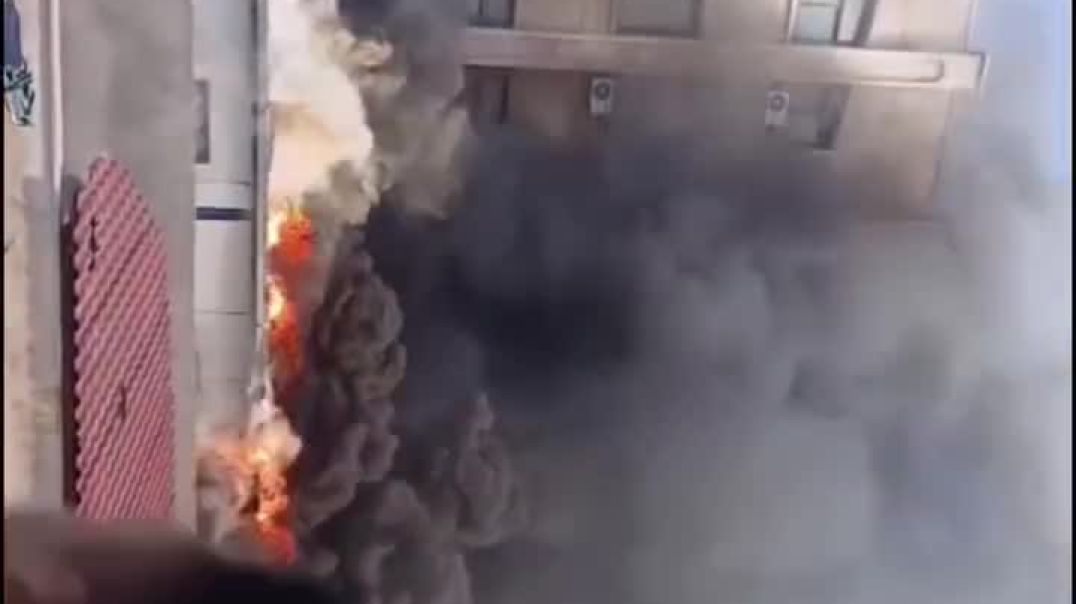 حريق في مبنى مديرية الصحة بمدينة إدلب